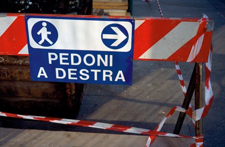 photography copyright begoña muñoz 2005 courtesy from the artist to klaussvandamme official website all rights reserved